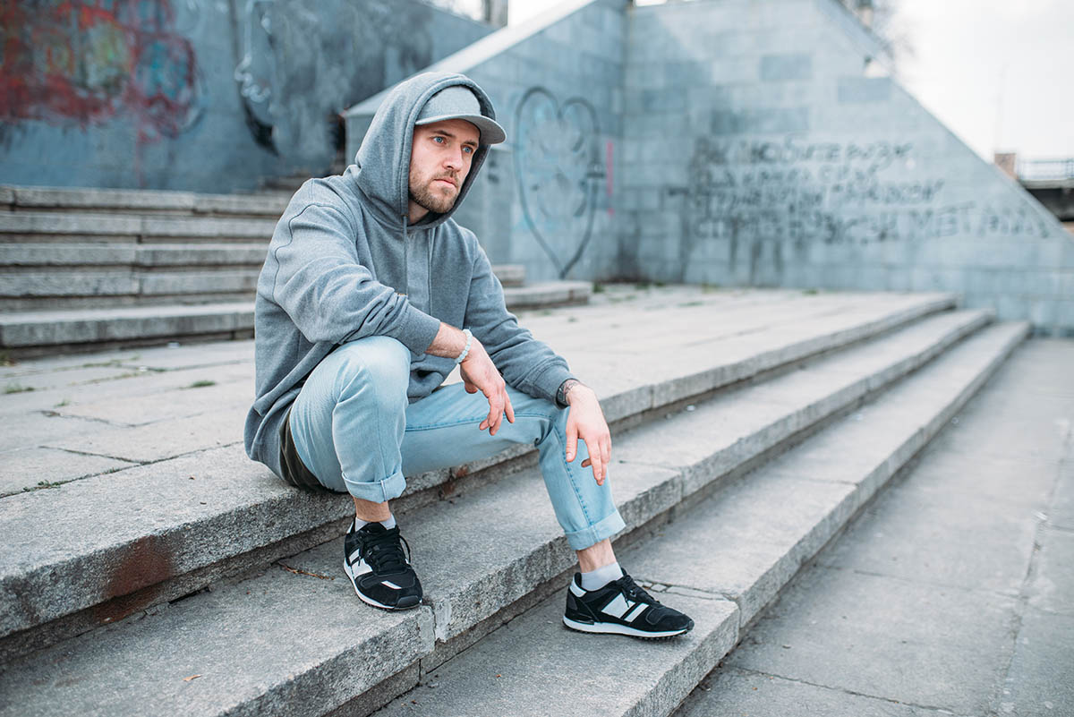 dance-performer-sitting-on-the-steps-urban-style-2021-08-26-16-25-40-utc.jpg dance-performer-sitting-on-the-steps-urban-style-2021-08-26-16-25-40-utc.jpg